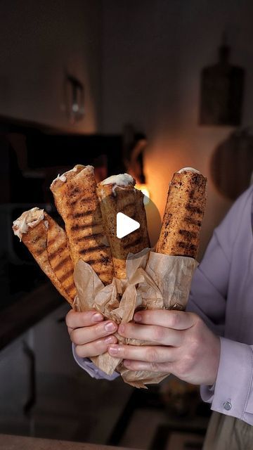 Large Chicken Shawarma....شاورما دجاج كبير